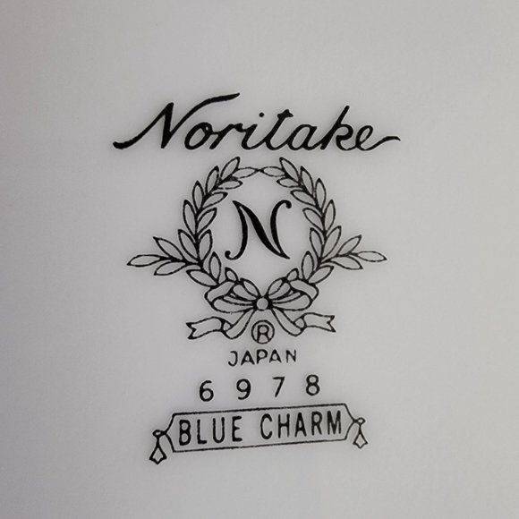 Noritake Blue Charm #6978 Set of Two 8 1/4" Salad/Dessert Plates - Picture 3 of 6